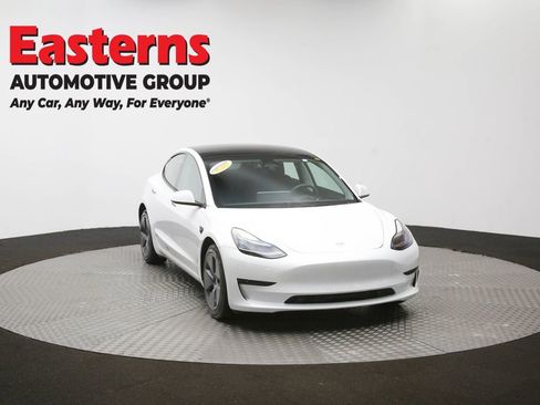 Used 2023 Tesla Model 3 Standard Range image 46