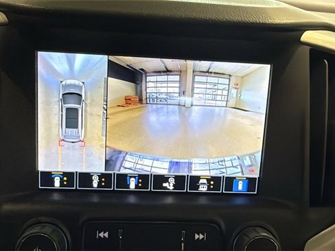 Used 2022 GMC Terrain SLT w/ Tech Package image 36