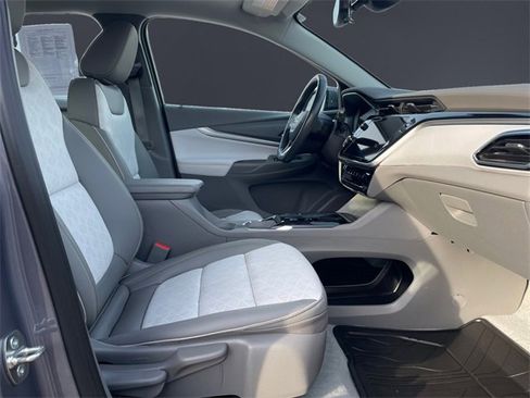 Used 2023 Chevrolet Bolt EUV Premier w/ Sun & Sound Package image 15