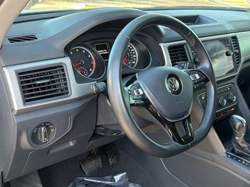 Used 2019 Volkswagen Atlas SE image 24
