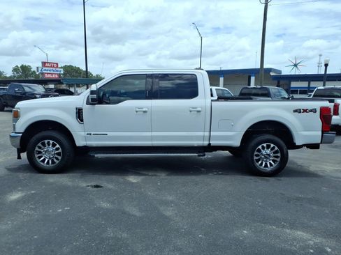 Used 2021 Ford F250 Lariat w/ Lariat Value Package AWD/4WD image 4