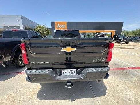 Used 2024 Chevrolet Silverado 3500 High Country w/ High Country Premium Package AWD/4WD image 22