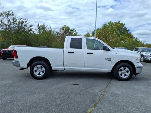 Used 2024 RAM 1500 Classic SLT image 14