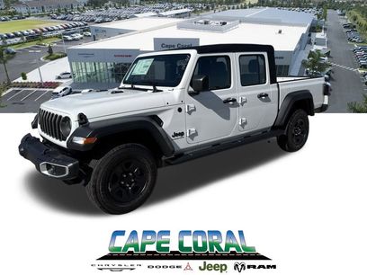 New 2026 Jeep Gladiator Sport