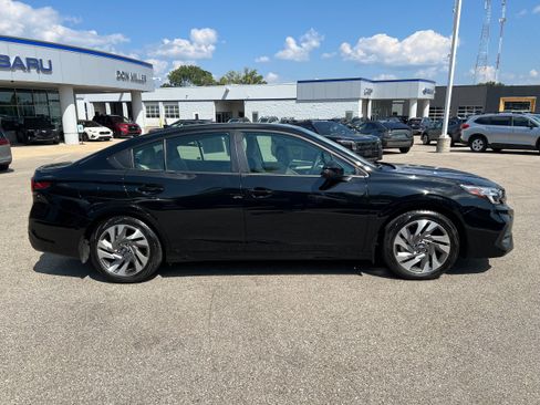 Certified 2024 Subaru Legacy Limited AWD/4WD image 8