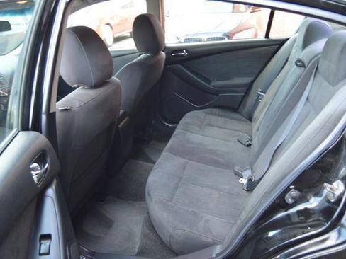 Used 2010 Nissan Altima 2.5 S FWD image 34