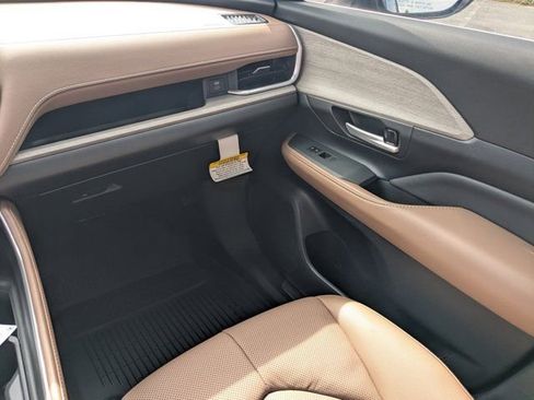 New 2026 Toyota Grand Highlander AWD image 17