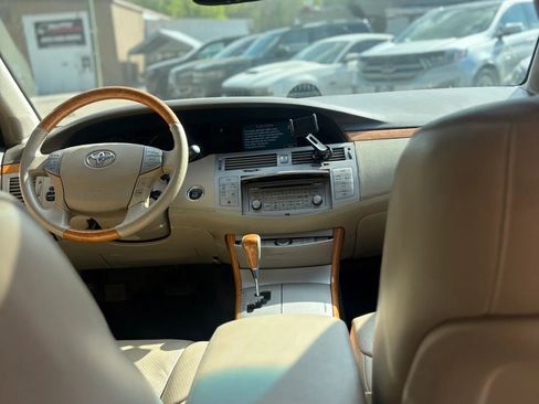 Used 2007 Toyota Avalon Limited image 33