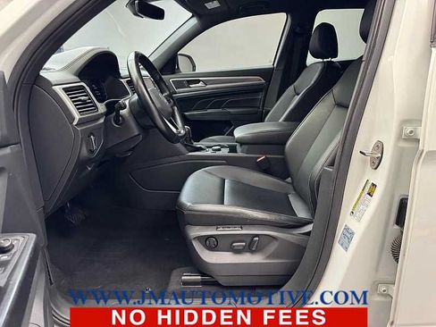 Used 2020 Volkswagen Atlas Cross Sport SEL AWD/4WD image 13