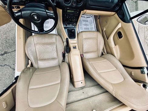 Used 2000 MAZDA MX-5 Miata LS image 20