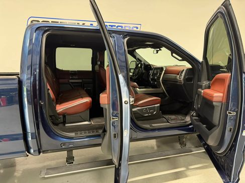 Used 2020 Ford F250 Platinum AWD/4WD image 11