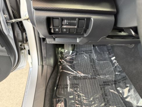 Used 2022 Subaru Crosstrek 2.0i w/ Popular Package #1 image 11