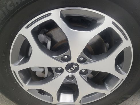 Used 2021 Kia Telluride EX FWD image 31