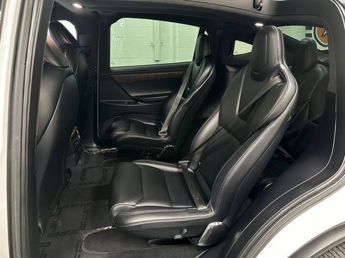 Used 2020 Tesla Model X Long Range AWD/4WD image 22