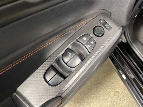 Used 2022 Nissan Altima 2.5 SR w/ Midnight Edition Package image 16