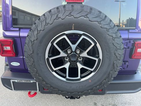 New 2026 Jeep Wrangler Unlimited Rubicon AWD/4WD image 35