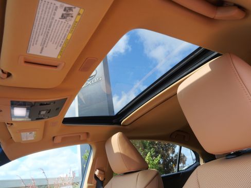 Used 2022 Lexus ES 350 ES 350 image 10