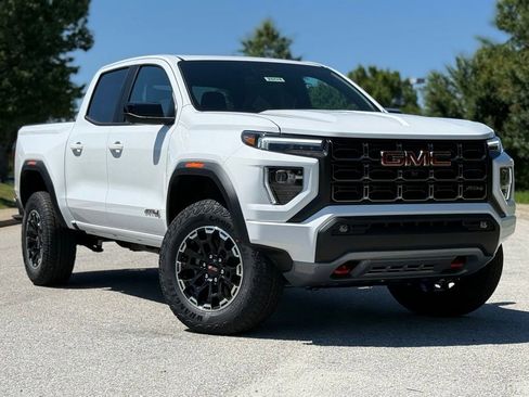 New 2026 GMC Canyon AT4 w/ Technology Plus Package AWD/4WD image 2