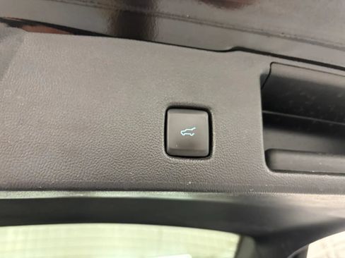 Used 2021 Ford Escape SEL FWD image 36