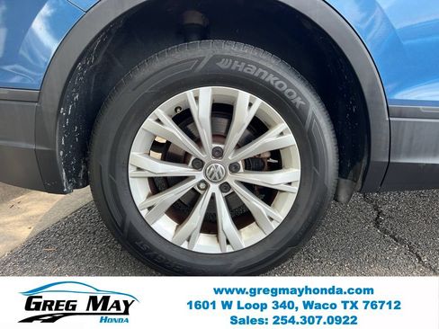 Used 2018 Volkswagen Tiguan S FWD image 9