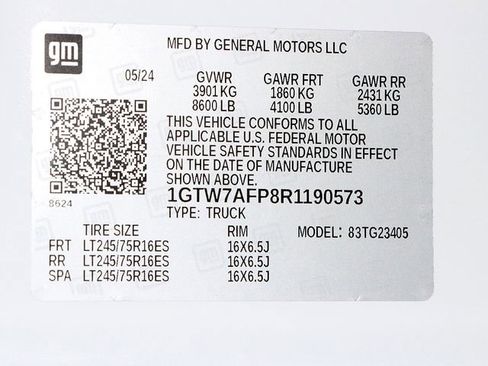 Used 2024 GMC Savana 2500 w/ Driver Convenience Package image 33