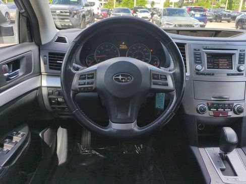 Used 2014 Subaru Legacy 2.5i Premium AWD/4WD image 15