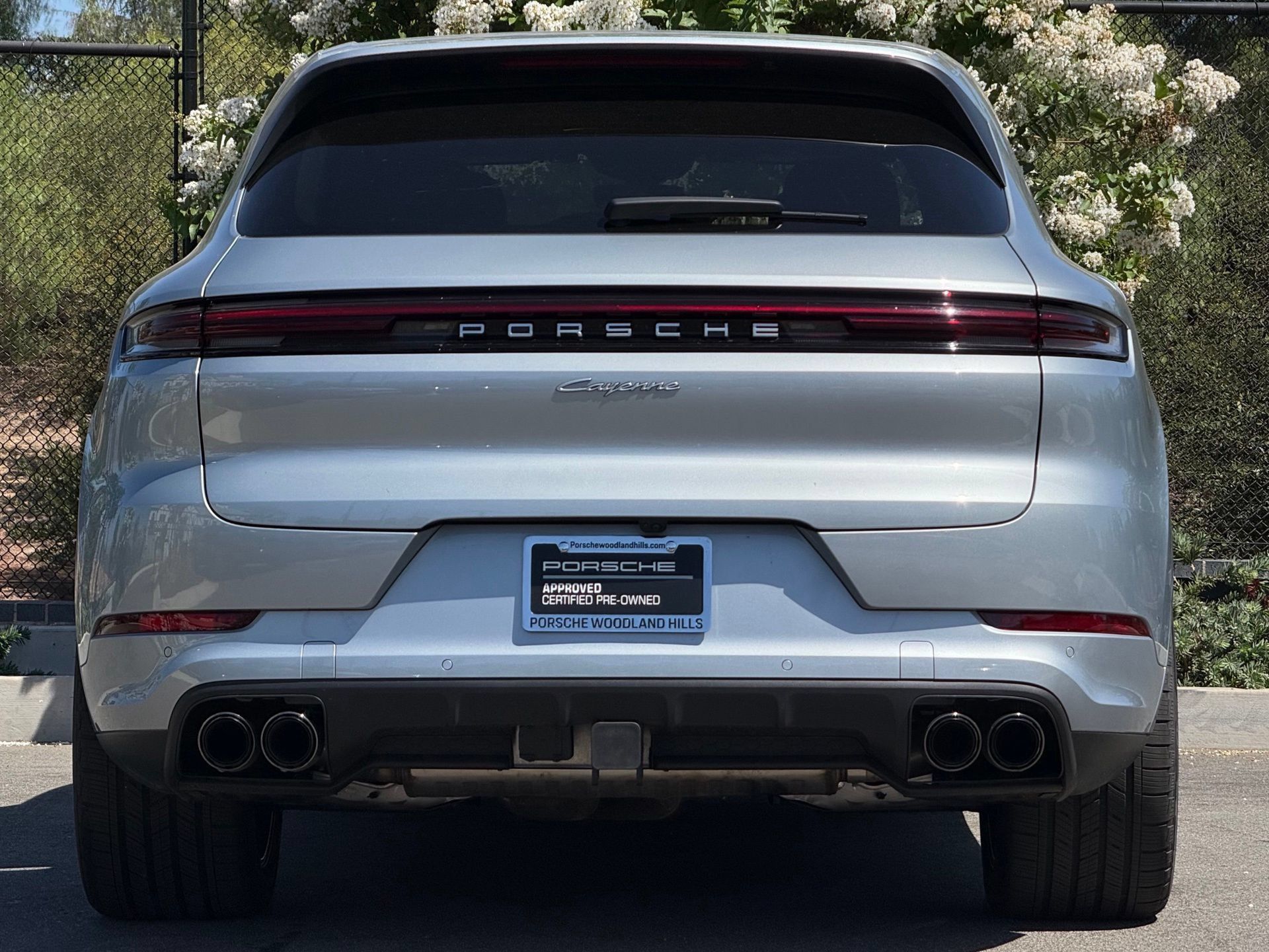 Certified 2026 Porsche Cayenne E-Hybrid AWD/4WD image 6