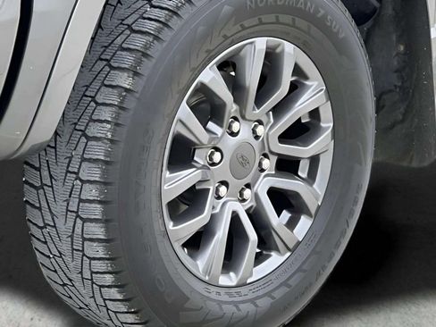 Used 2019 Ford Ranger XLT w/ Equipment Group 301A Mid AWD/4WD image 18