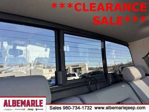 Used 2018 Chevrolet Silverado 1500 LT w/ All Star Edition image 34