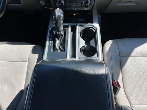 Used 2016 Ford F150 Lariat w/ Equipment Group 502A Luxury AWD/4WD image 23