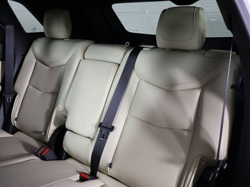 Used 2019 Cadillac XT5 AWD image 29