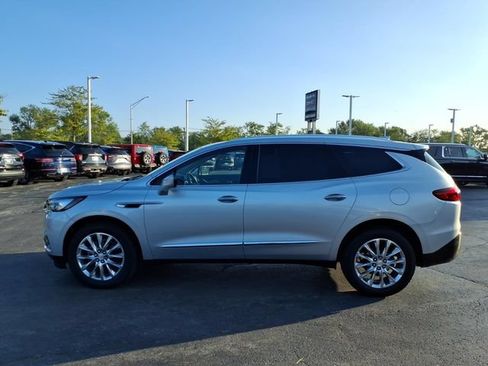 Certified 2021 Buick Enclave Essence w/ Sound and Sites Package AWD/4WD image 10
