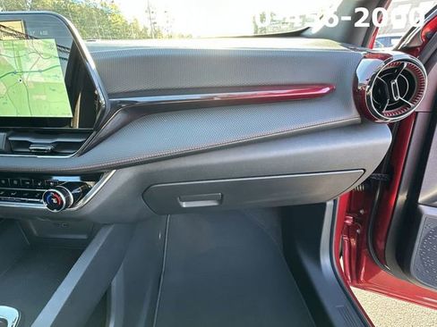 Certified 2025 Chevrolet Equinox RS w/ Safety and Technology Package image 28