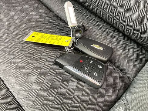 Used 2024 Chevrolet Silverado 1500 RST RWD image 14