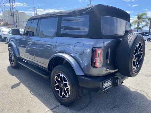 Used 2022 Ford Bronco Outer Banks AWD/4WD image 11