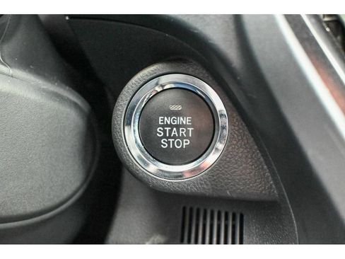 Used 2025 Subaru Forester Premium w/ Convenience Package #2 image 29