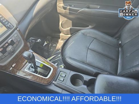 Used 2014 Nissan Sentra SL w/ Premium Package FWD image 24