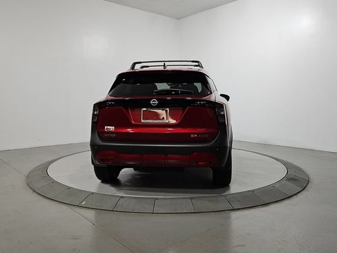 New 2026 Nissan Kicks SR AWD/4WD image 4