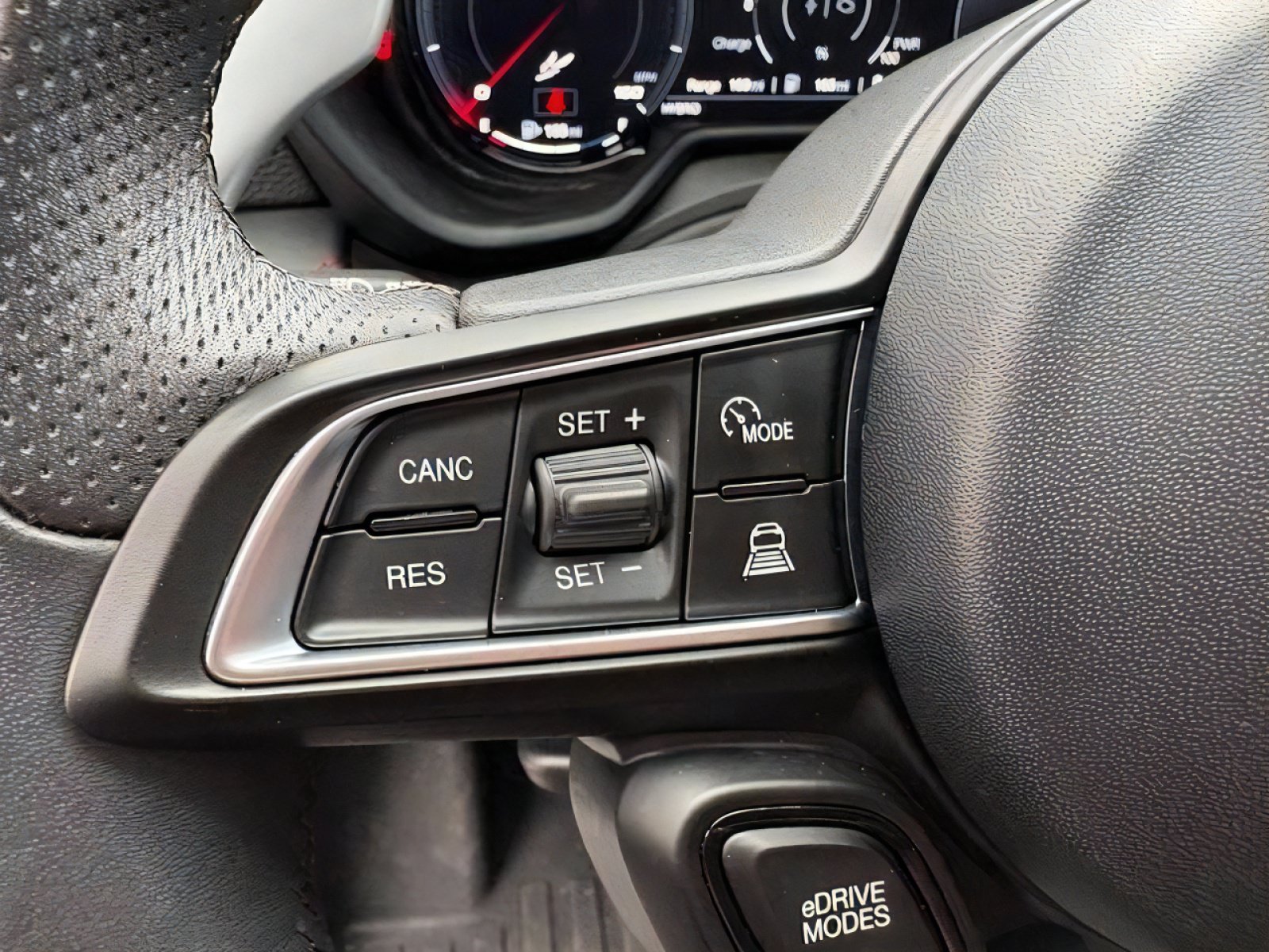 Used 2024 Dodge Hornet R/T w/ Track Pack AWD/4WD image 18