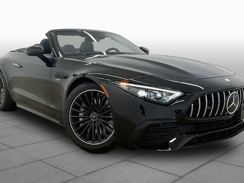 Used 2025 Mercedes-Benz SL 43 AMG image 3