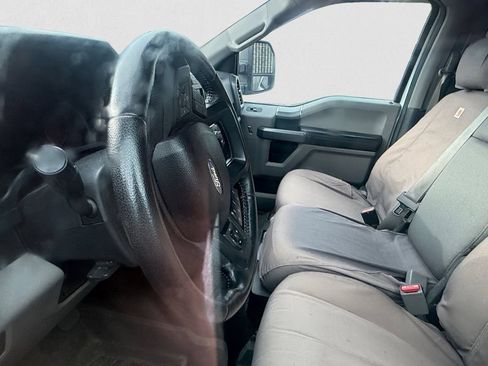 Used 2016 Ford F150 XLT w/ Equipment Group 302A Luxury AWD/4WD image 7