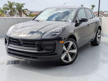 Certified 2025 Porsche Macan