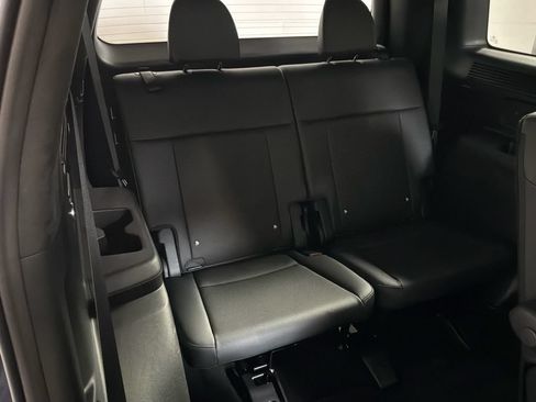 Used 2025 Hyundai Santa Fe Calligraphy AWD/4WD image 21