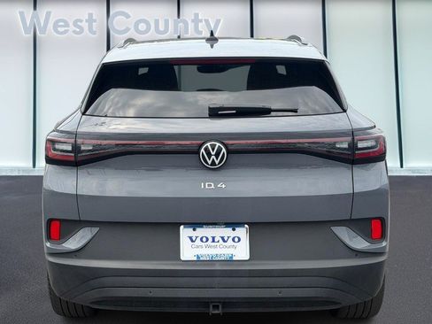 Used 2023 Volkswagen ID.4 Pro AWD/4WD image 6