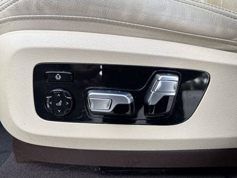 Used 2019 BMW X5 xDrive40i image 16