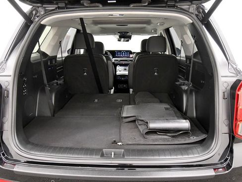 Used 2023 Hyundai Palisade Limited AWD/4WD image 7