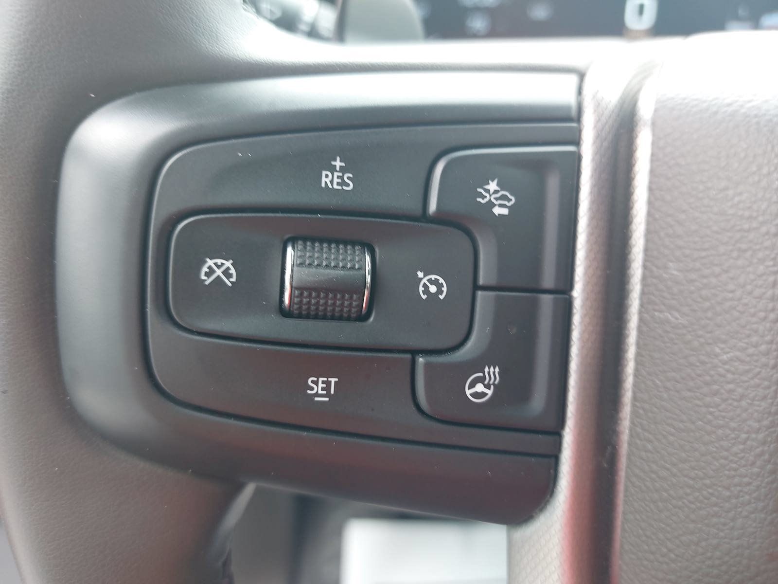 Used 2023 GMC Sierra 1500 Denali w/ Denali Carbonpro Edition AWD/4WD image 16