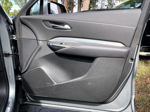 Used 2023 Cadillac XT4 Premium Luxury w/ Enhanced Visibility Package image 22