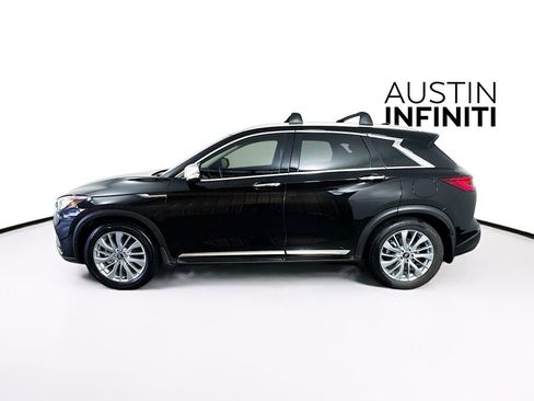 Certified 2025 INFINITI QX50 Luxe w/ Accent Package image 5