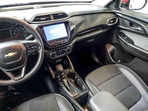 Used 2023 Chevrolet TrailBlazer LT w/ Convenience Package image 17